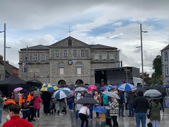Public gathering emily square, athy